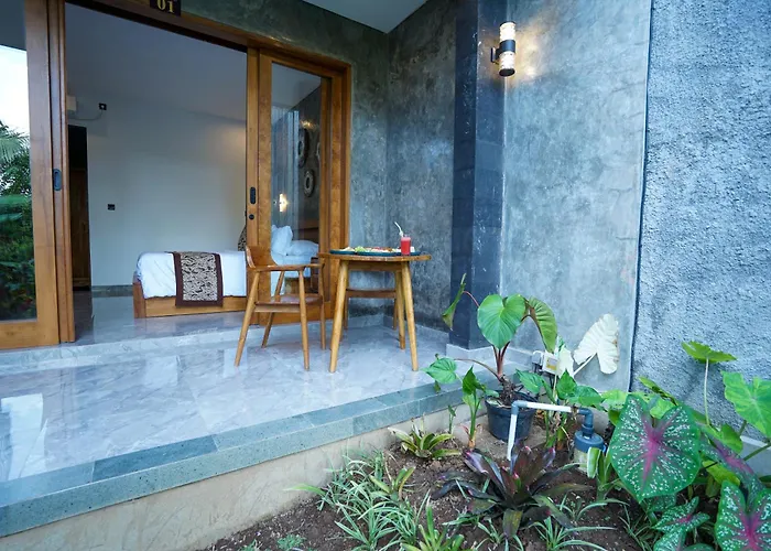 ゲストハウス Sandat Garden House