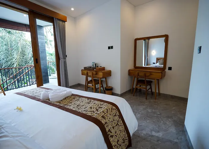 Sandat Garden House