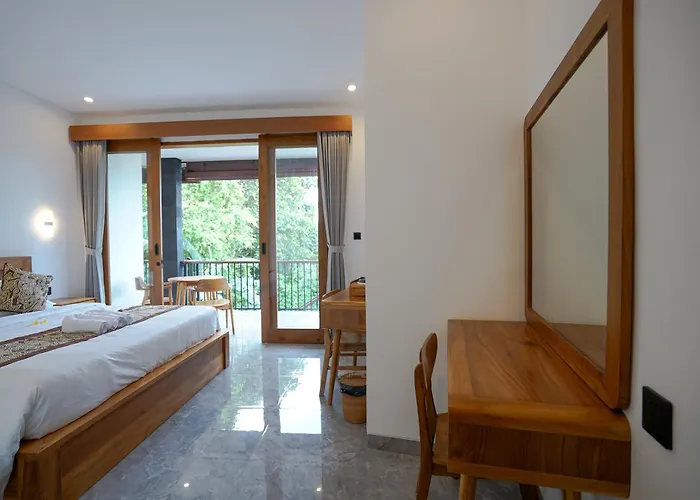 ゲストハウス Sandat Garden House