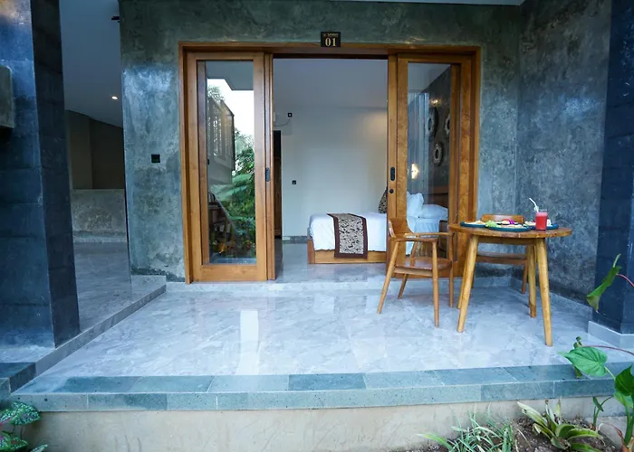 ゲストハウス Sandat Garden House