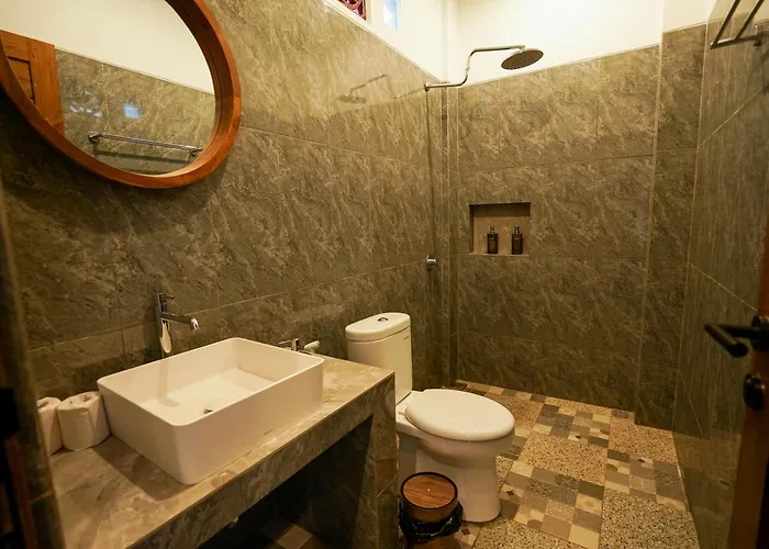 ゲストハウス Sandat Garden House *