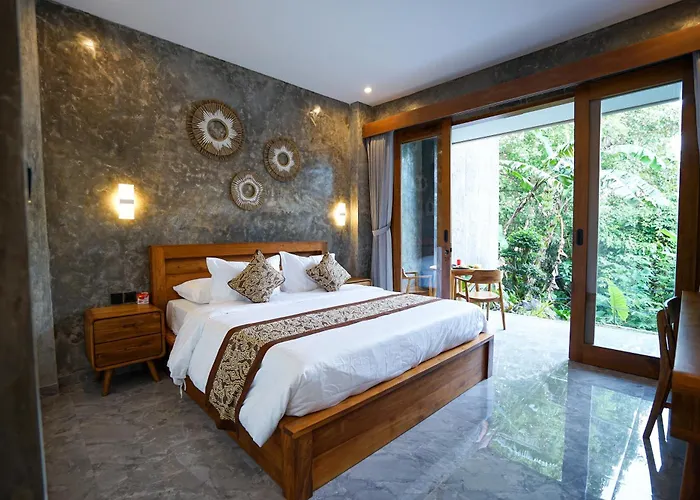 Sandat Garden House